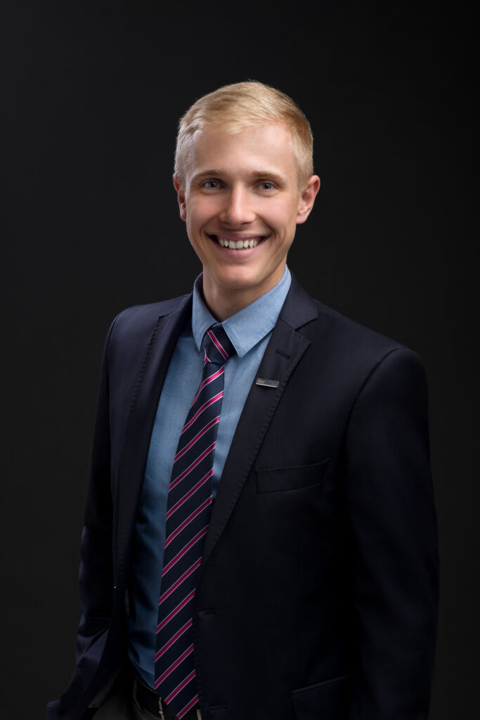 Jakub Prístupník_senior_manažér_jakubpristupnik.sk