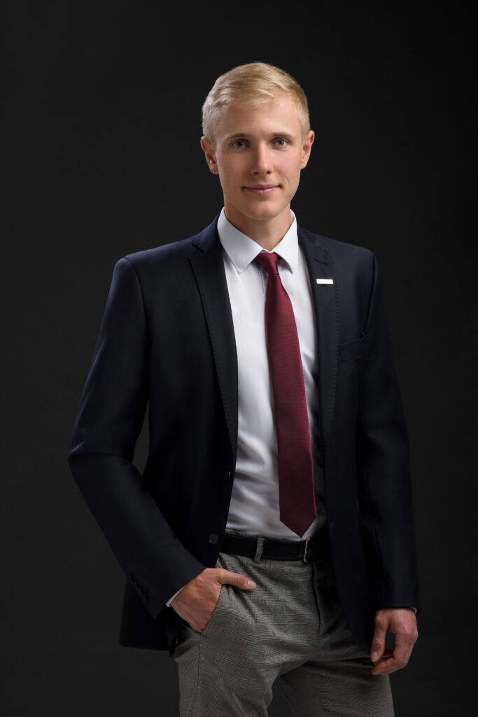 Jakub Prístupník_senior_manažér_jakubpristupnik.sk